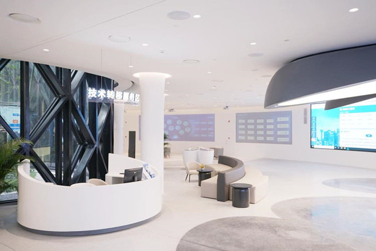 技术转移服务区。天府新区融媒体中心供图