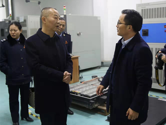 娄底税务部门上门了解企业相关情况。受访单位供图