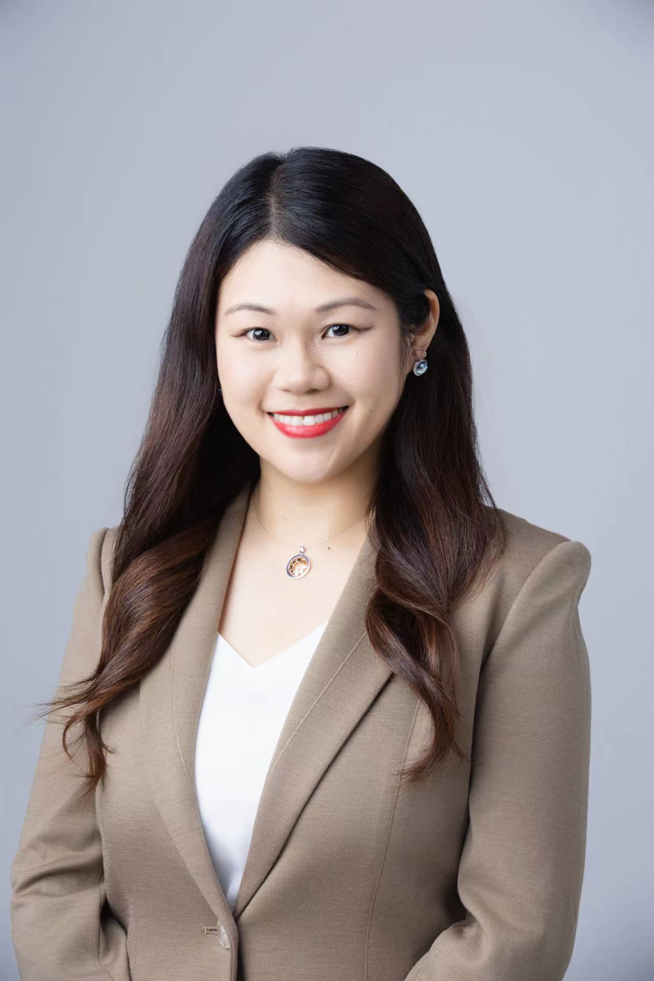 十大杰出新香港青年2024获奖人专访,讲好香港故事,展现“她”力量!