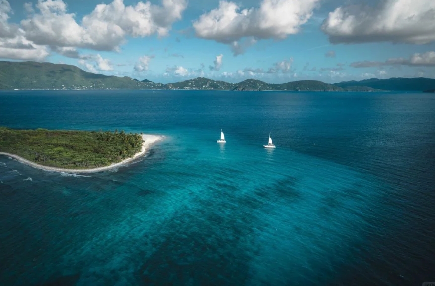 【全球四大离岸公司】注册地大比拼:香港、新加坡、美国、BVI谁更具吸引力