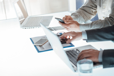 代理记账费入什么科目(代理记账费用是办公费吗)