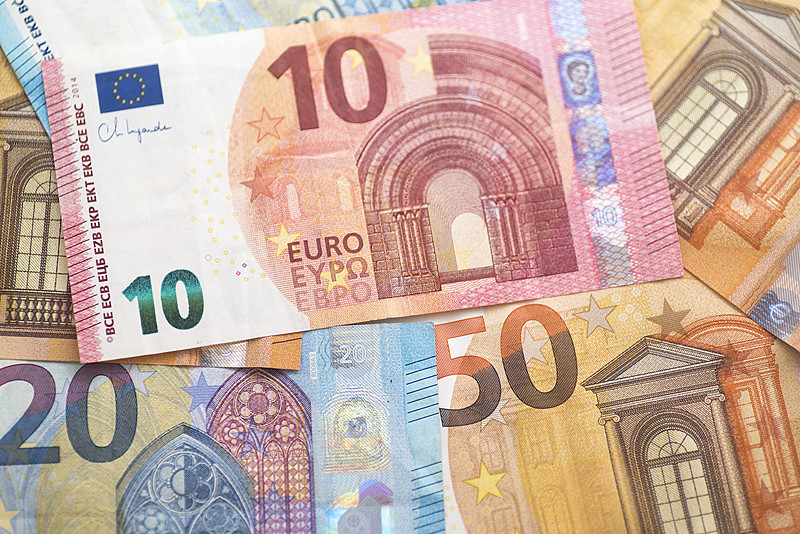 欧元钞票- 10欧元，20欧元和50欧元钞票的细节图片下载